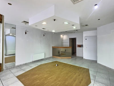 Local commercial - 93 m²