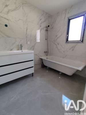 Maison - 86 m² - 5 pièces