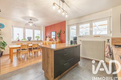 Maison - 109 m² - 6 pièces