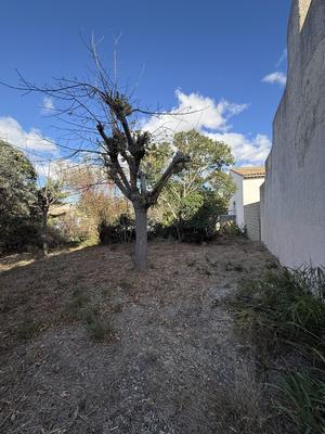 Terrain constructible - 552 m²