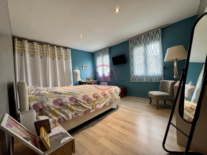 Maison - 150 m² - 6 pièces