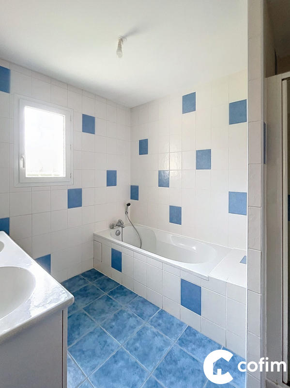 Maison contemporaine - 117 m² - 5 pièces