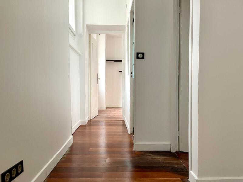 Appartement - 60 m² - 2 pièces