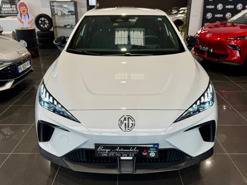 Mg Mg4 Ev 51kwh - 125 Kw 2wd Standard