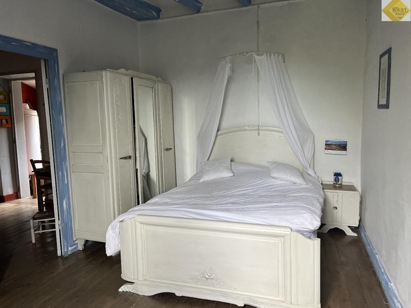 Maison - 151 m² - 8 pièces