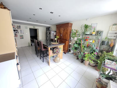 Maison - 122 m² - 6 pièces