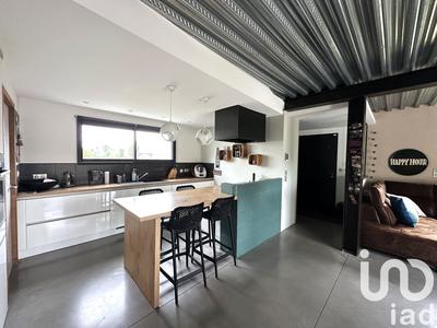 Maison - 136 m² - 6 pièces