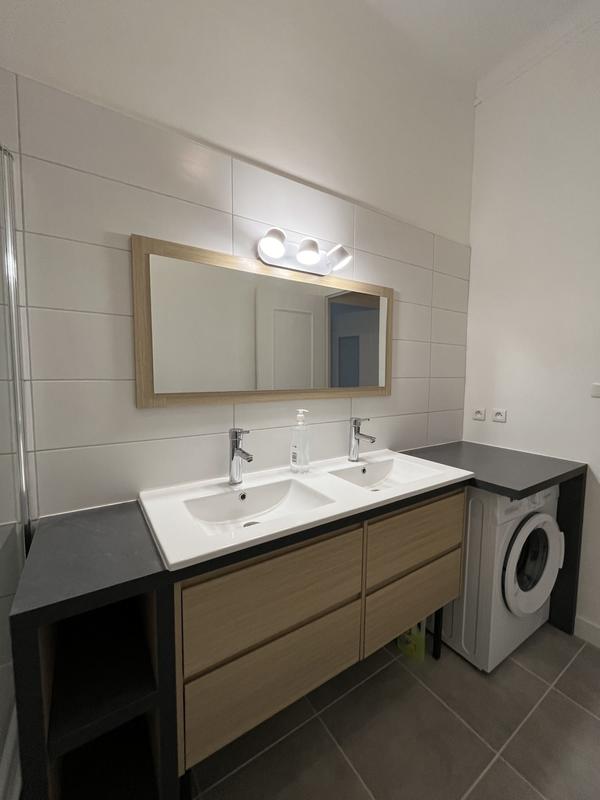 Appartement - 93 m² - 4 pièces