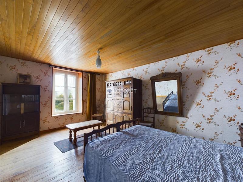 Corps de ferme - 178 m² - 8 pièces