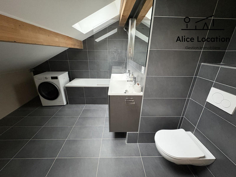 Duplex - 96 m² - 5 pièces