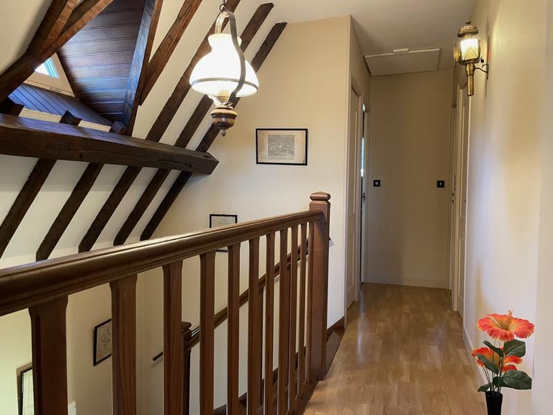 Maison traditionnelle - 105 m² - 5 pièces