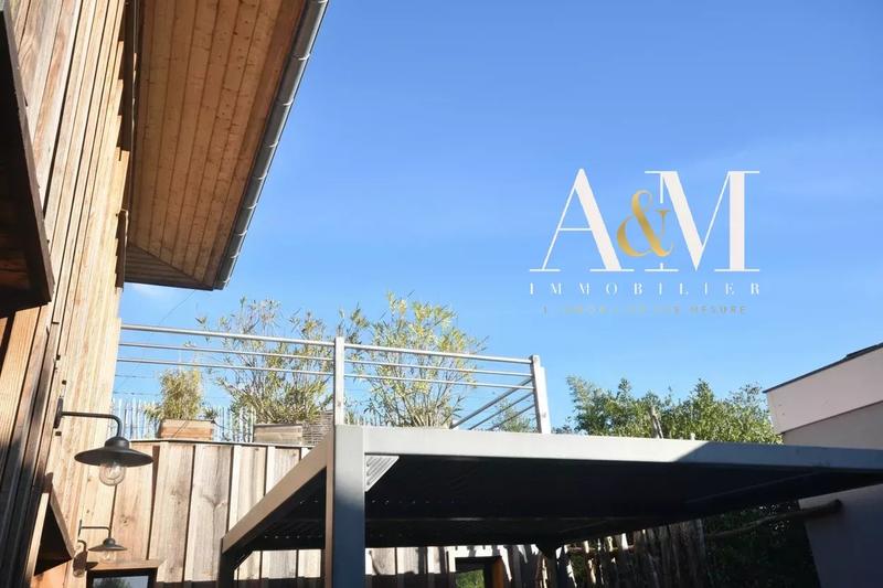 Maison - 148 m² - 6 pièces