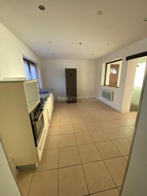 Maison - 219 m² - 10 pièces