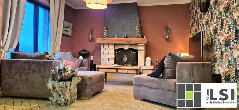 Maison - 140 m² - 6 pièces