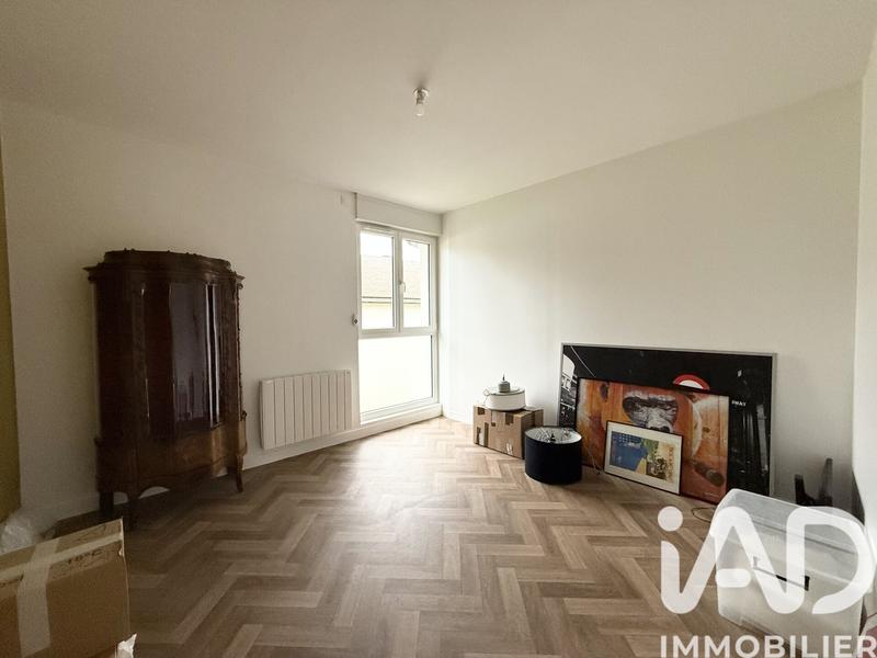 Maison - 93 m² - 5 pièces