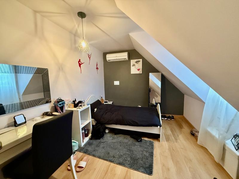 Maison - 133 m² - 6 pièces