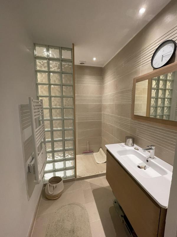 Appartement - 97 m² - 3 pièces