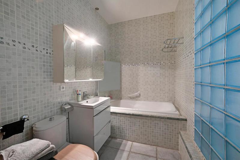 Maison - 187 m² - 7 pièces