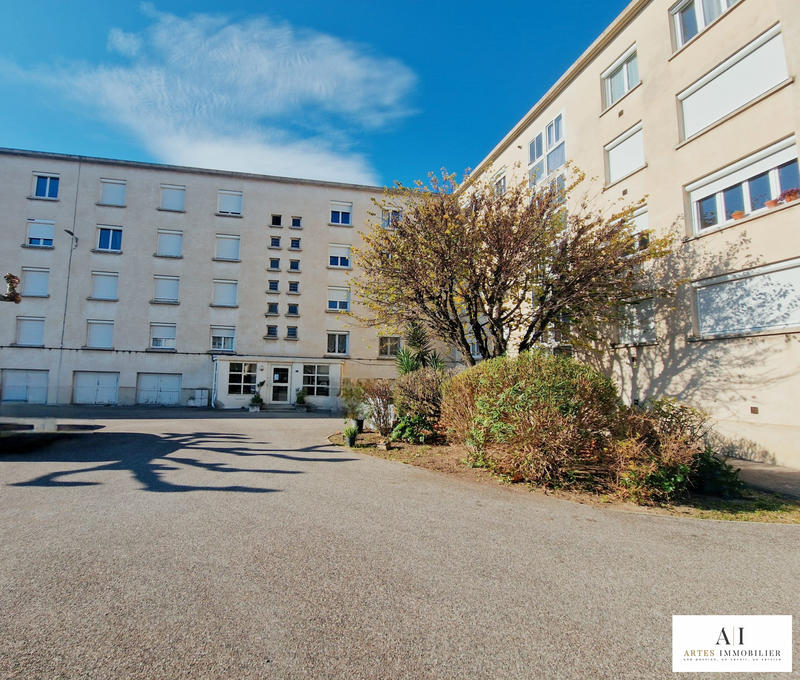 Appartement - 78 m² - 5 pièces