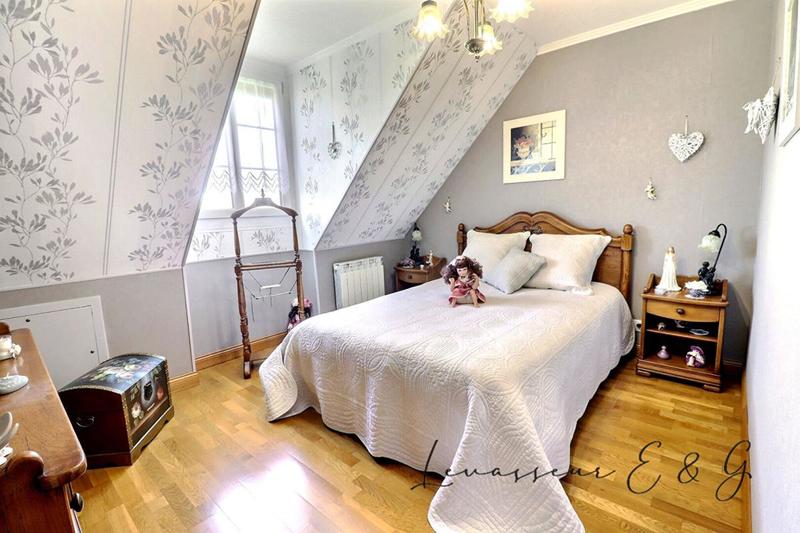 Maison - 100 m² - 6 pièces