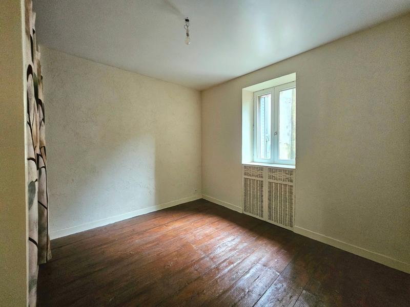 Immeuble - 170 m² - 8 pièces