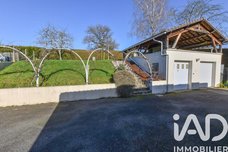 Maison - 105 m² - 6 pièces