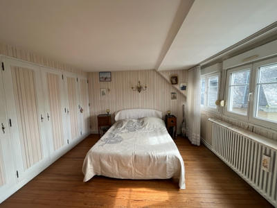 Appartement - 112 m² - 5 pièces