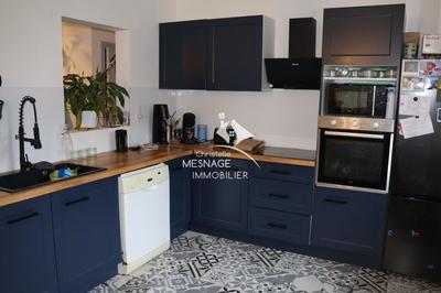 Maison traditionnelle - 140 m² - 6 pièces