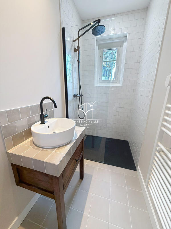 Maison - 101 m² - 4 pièces