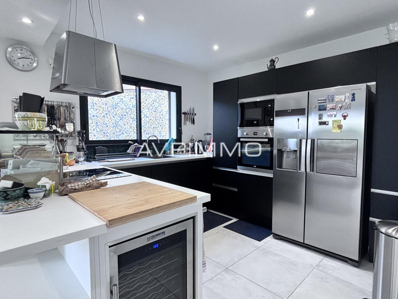 Villa - 147 m² - 4 pièces