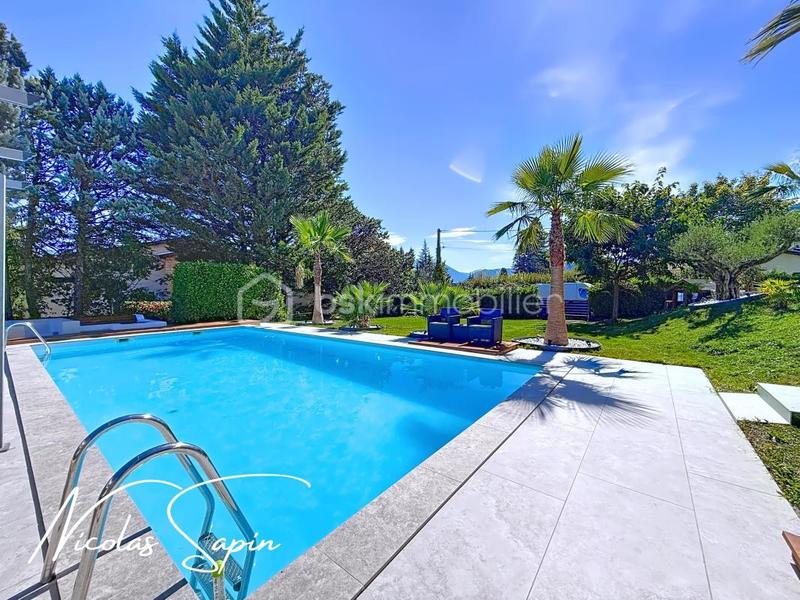 Maison d'architecte - 188 m² - 6 pièces