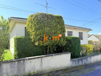 Maison - 110 m² - 5 pièces