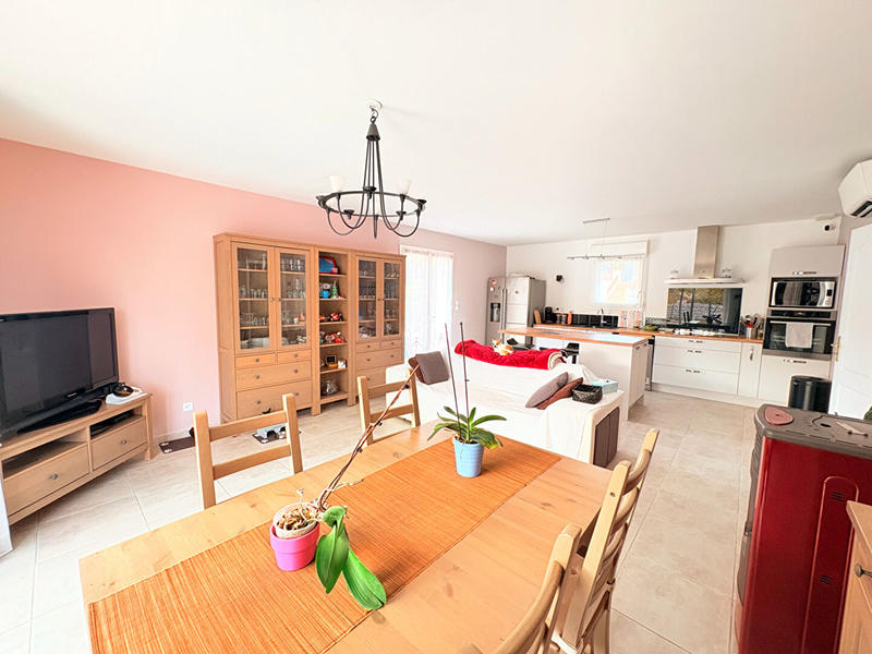 Maison - 87 m² - 4 pièces