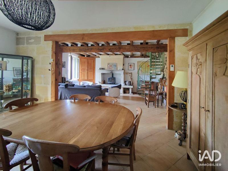 Maison - 162 m² - 6 pièces