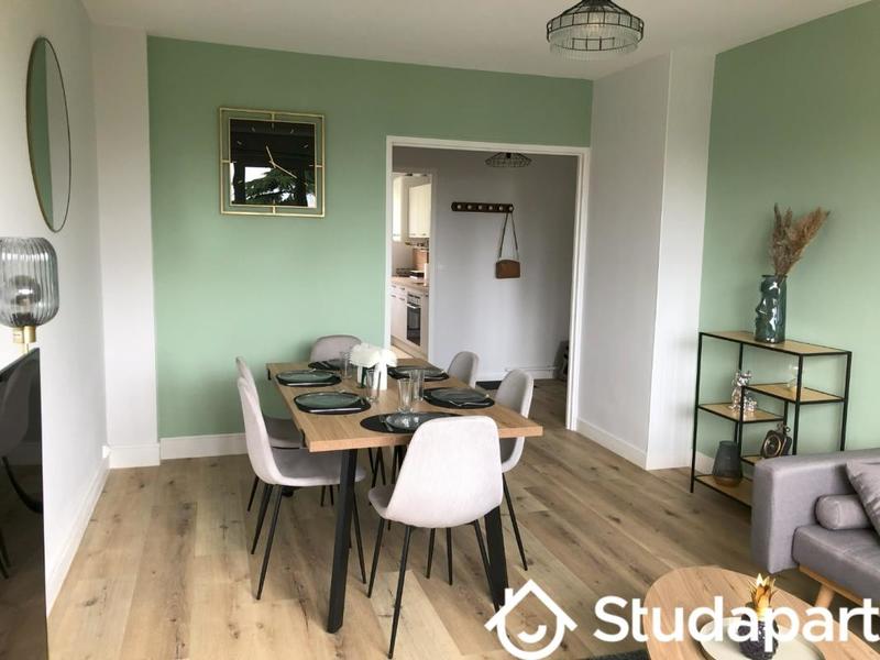 Chambre - 12 m² - 1 pièce