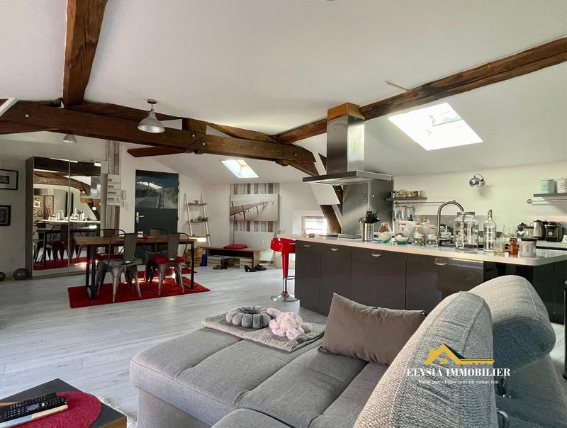 Appartement - 103 m² - 3 pièces