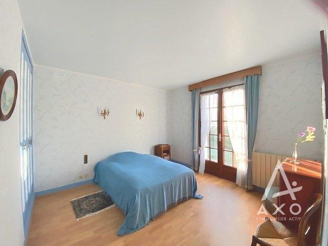 Maison - 138 m² - 4 pièces