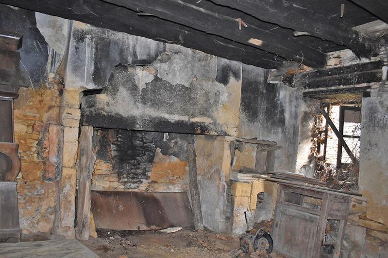 Grange - 125 m² - 6 pièces