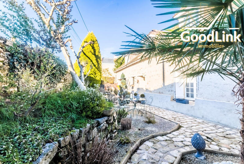 Maison ancienne - 178 m² - 6 pièces