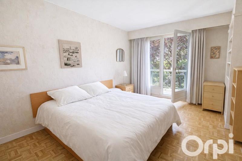 Appartement - 92 m² - 4 pièces