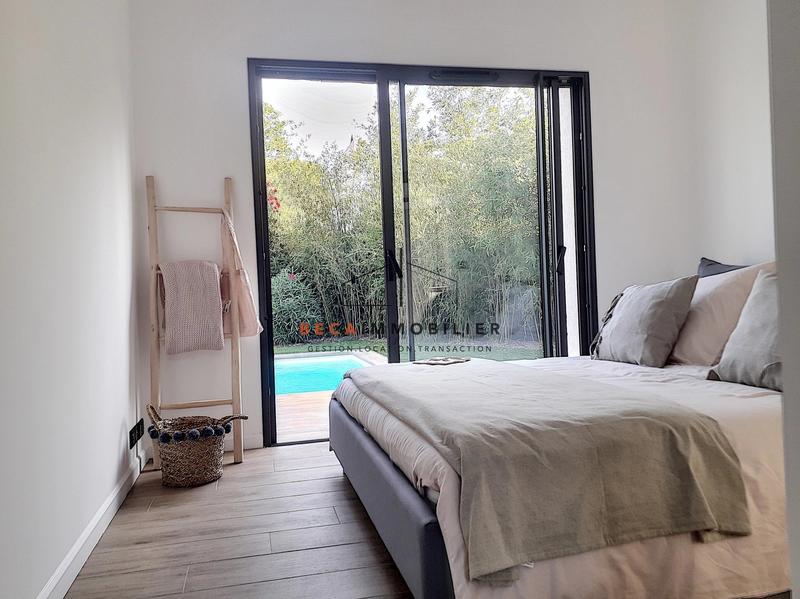 Villa - 180 m² - 5 pièces