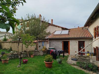 Maison - 106 m² - 7 pièces