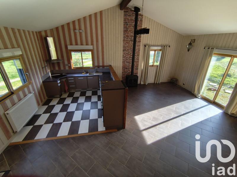 Maison - 163 m² - 9 pièces