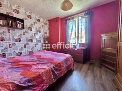 Immeuble - 260 m² - 8 pièces