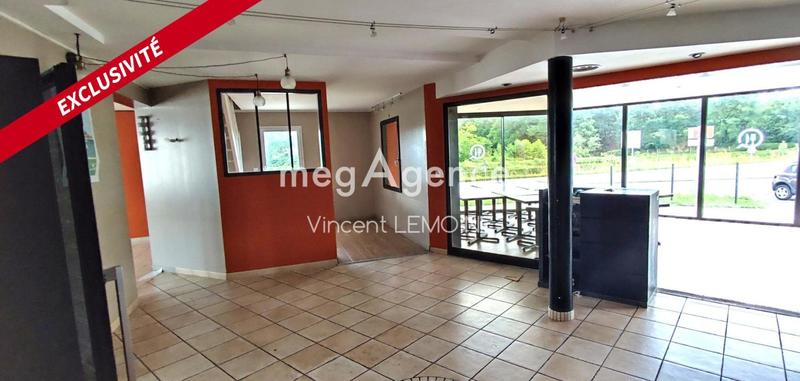 Local commercial - 246 m² - 7 pièces