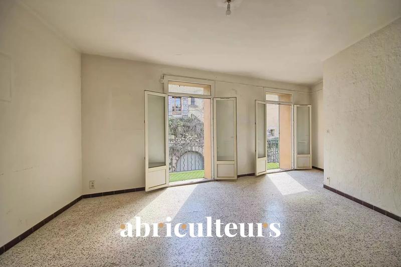 Immeuble - 168 m² - 5 pièces