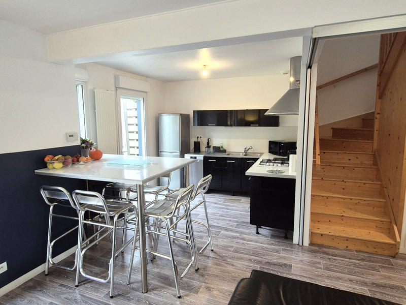 Maison - 85 m² - 4 pièces