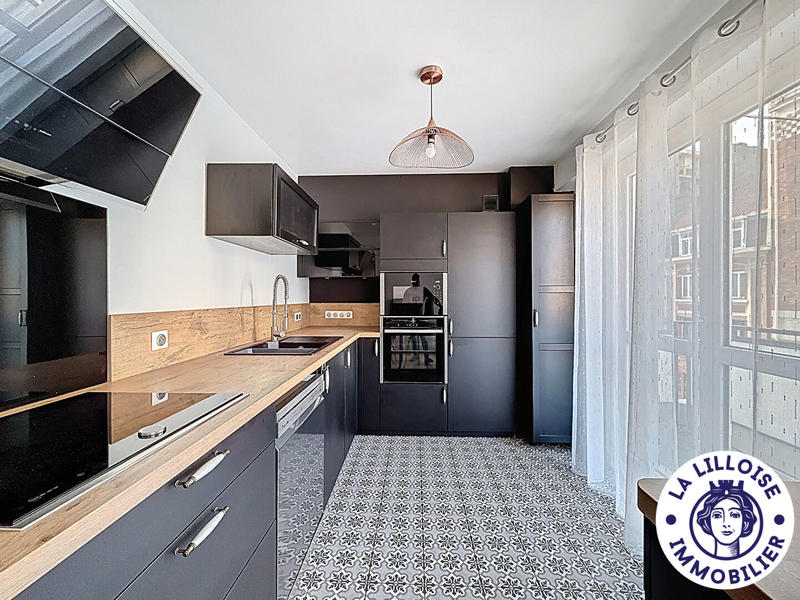 Appartement - 91 m² - 5 pièces