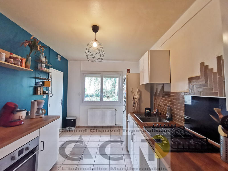 Maison - 95 m² - 5 pièces