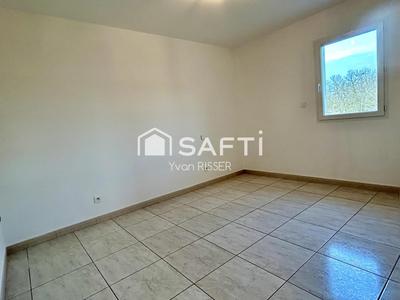 Maison - 96 m² - 4 pièces